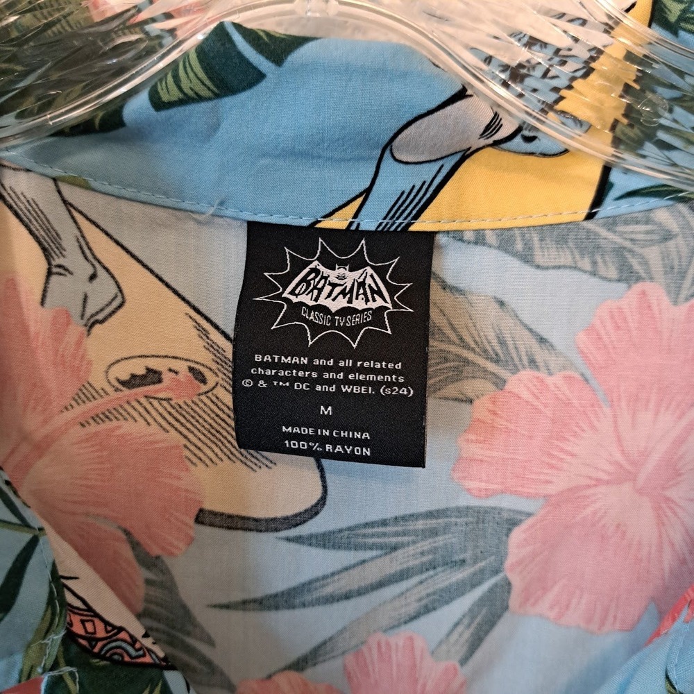 Batman Classic TV Series Surfing Hibiscus Hawaiian Shirt Mens Medium Rayon Blue - Picture 2 of 6